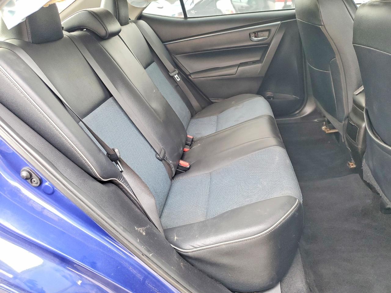 2014 TOYOTA COROLLA L photo 10