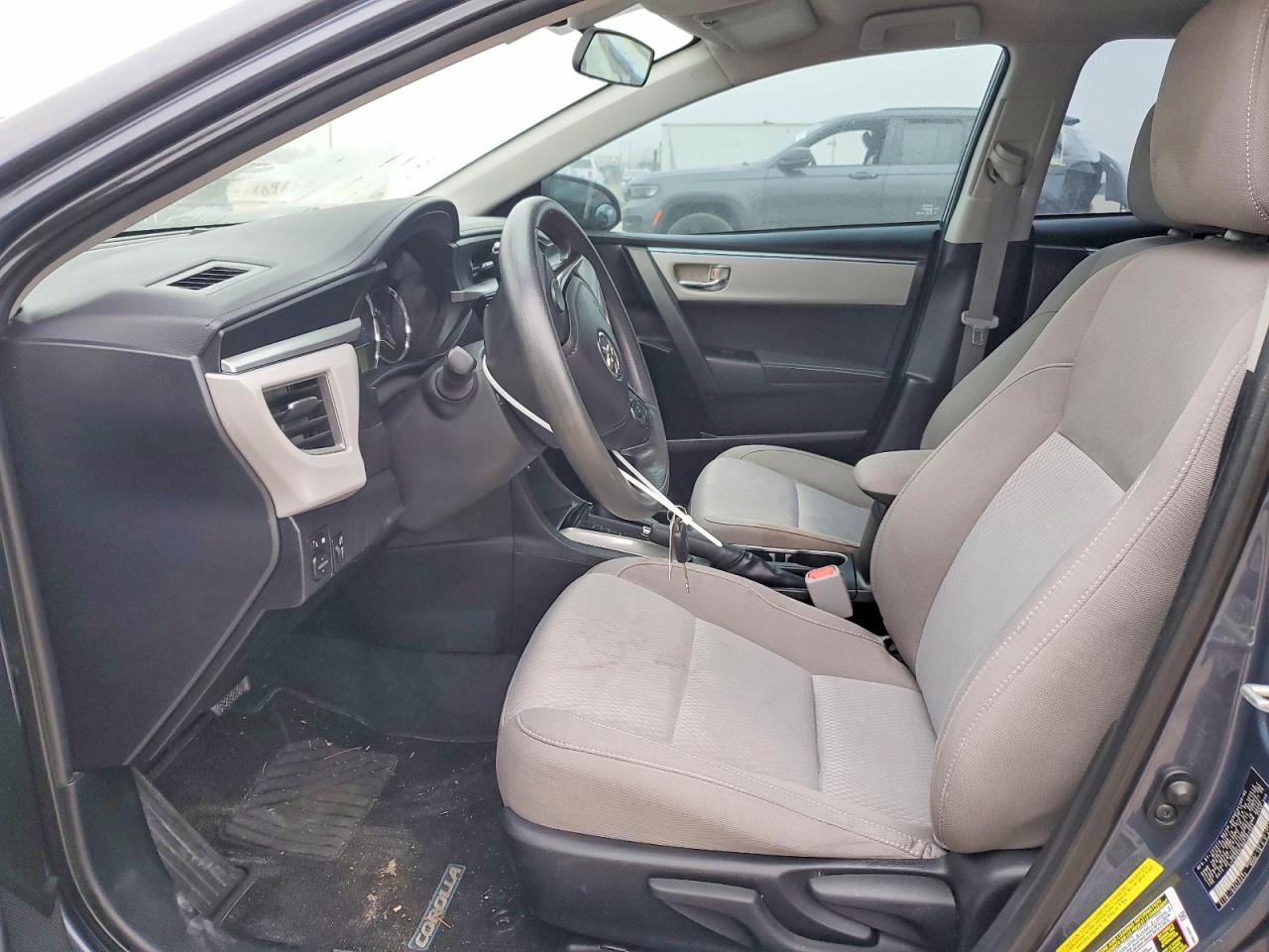 2016 TOYOTA COROLLA L photo 7