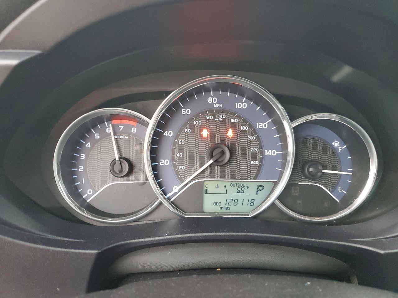 2016 TOYOTA COROLLA L photo 9