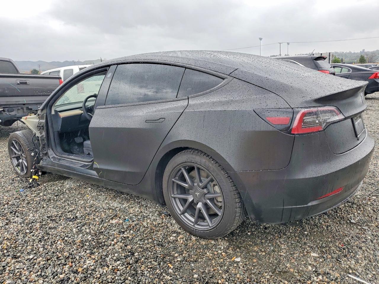 2022 TESLA MODEL 3 photo 2