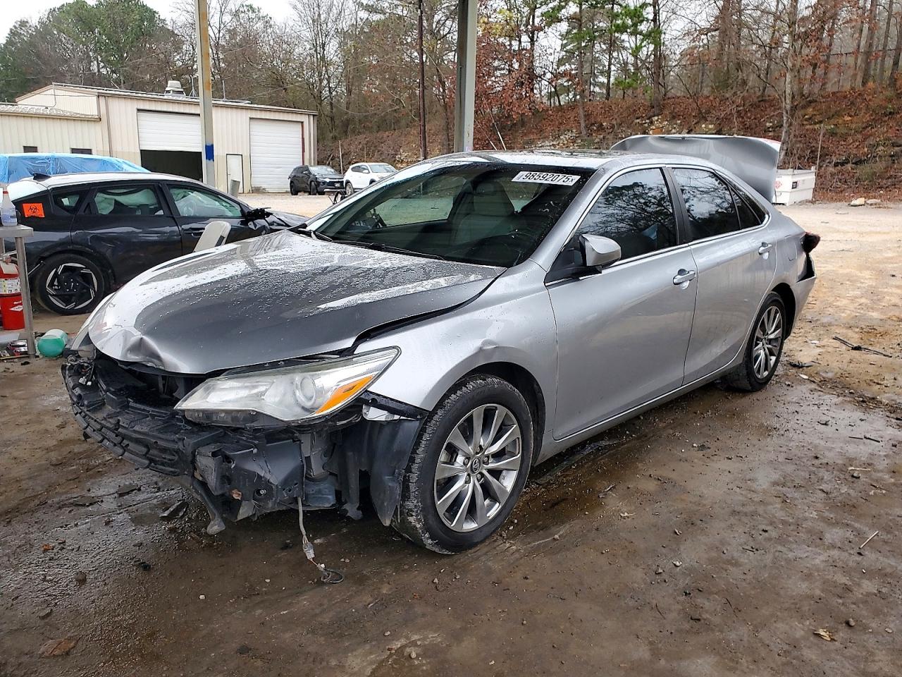 2017 TOYOTA CAMRY