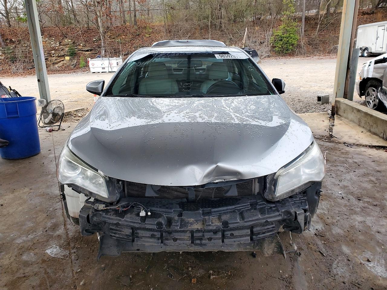 2017 TOYOTA CAMRY LE photo 9
