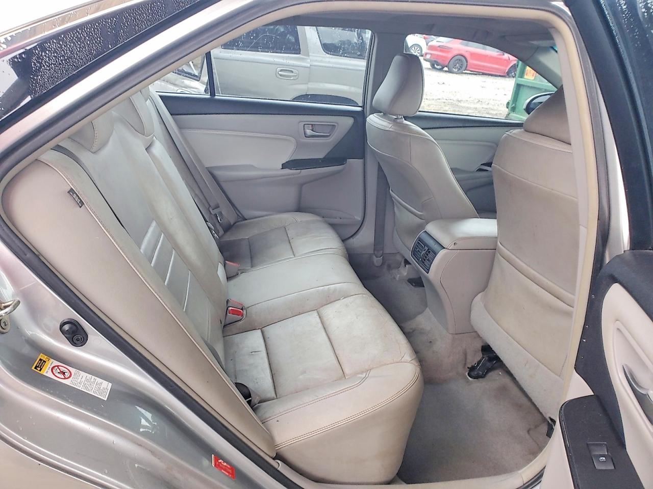 2017 TOYOTA CAMRY LE photo 19