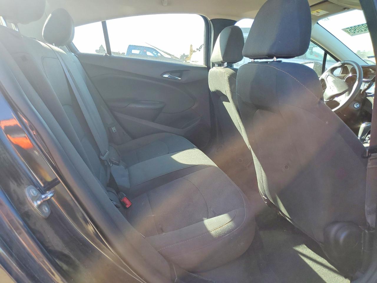 2016 CHEVROLET CRUZE LS photo 28