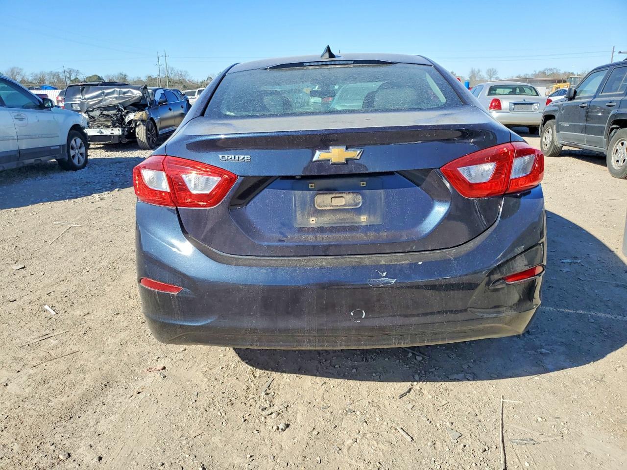 2016 CHEVROLET CRUZE LS photo 16
