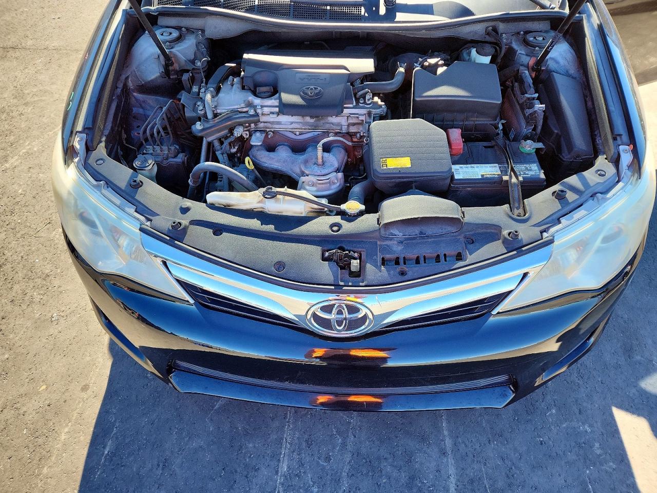 2012 TOYOTA CAMRY BASE photo 11