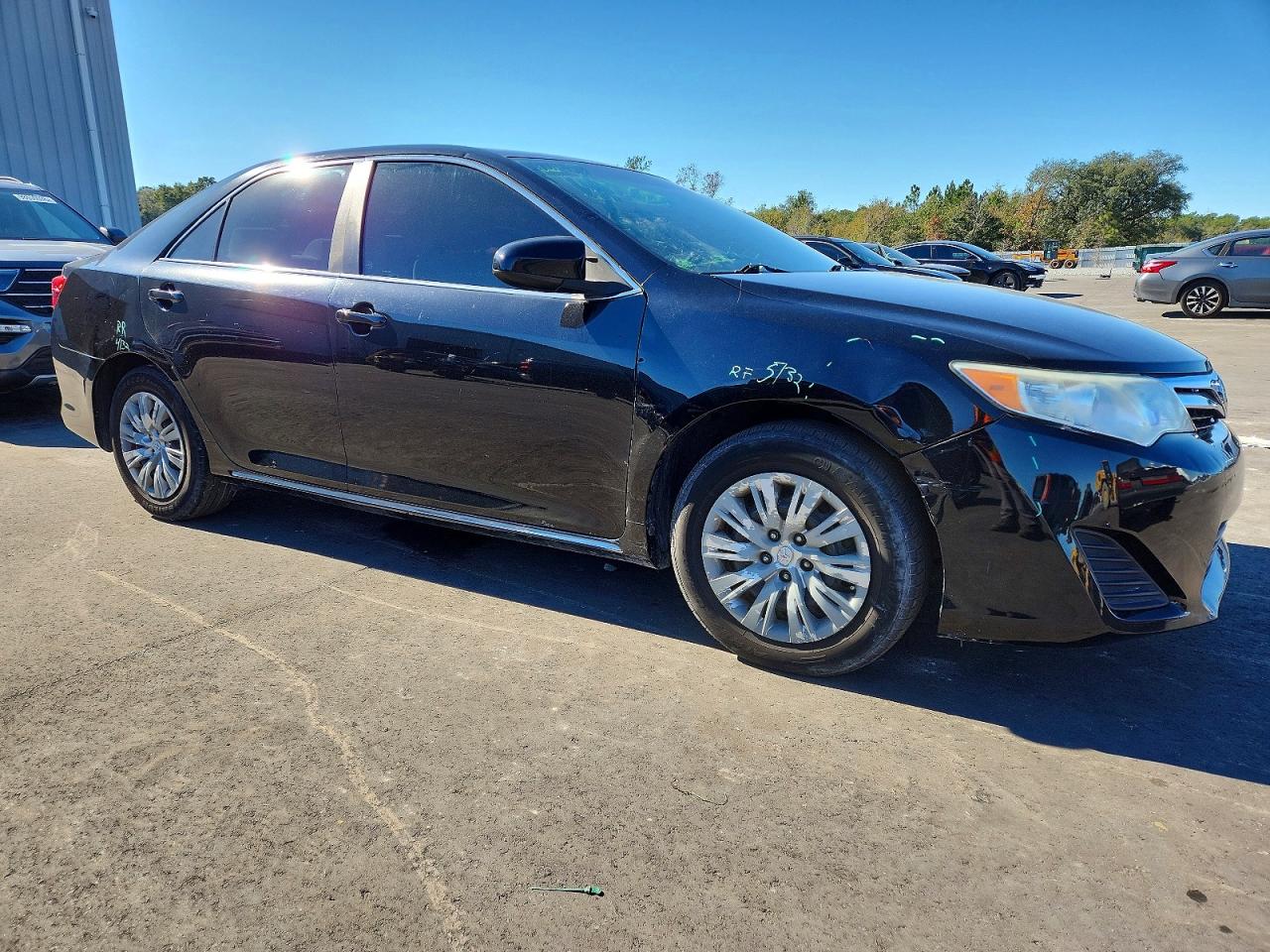2012 TOYOTA CAMRY BASE photo 4