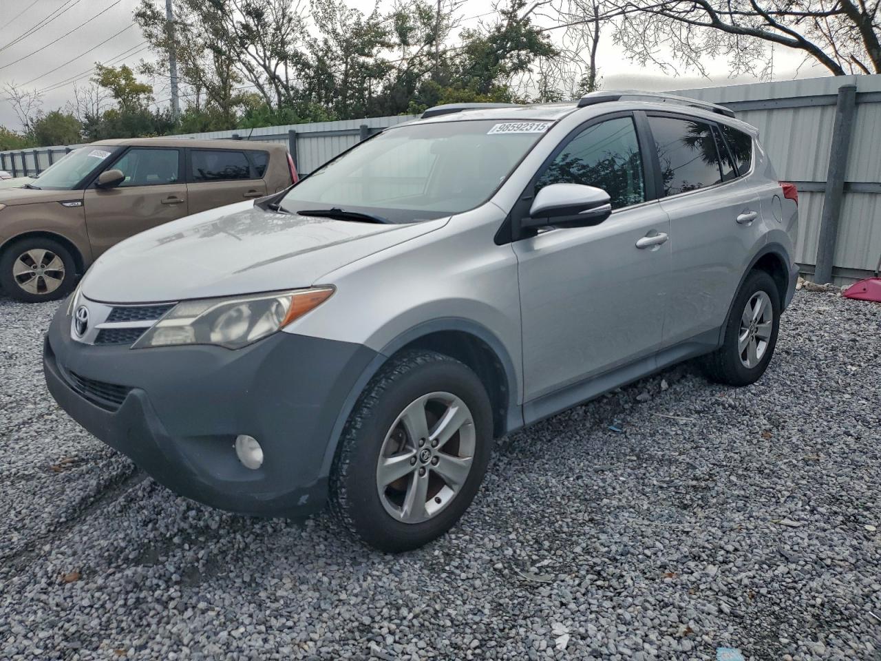 2015 TOYOTA RAV4