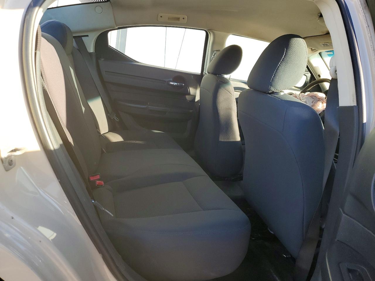 2010 DODGE CHARGER photo 28