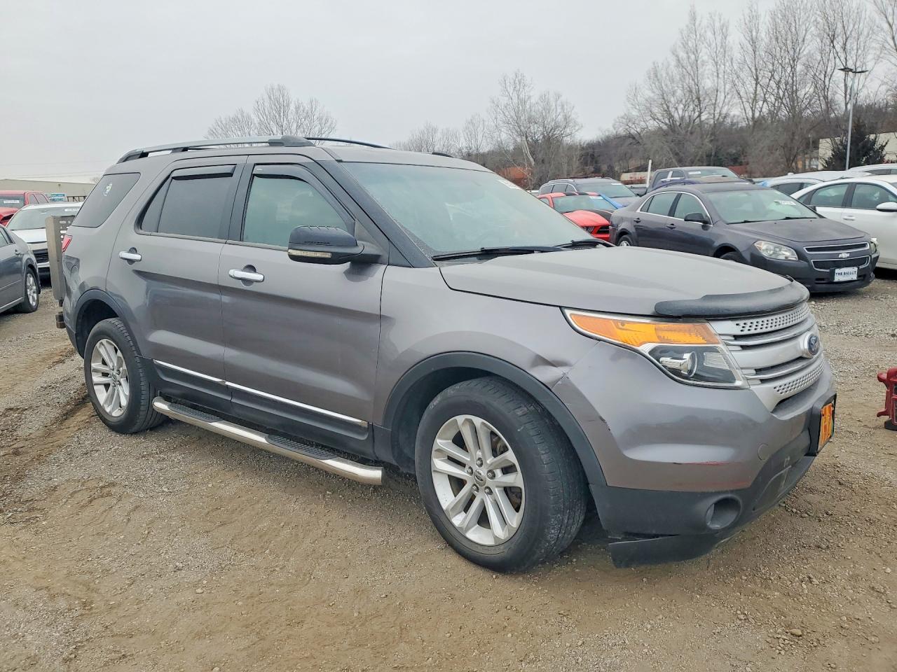 2011 FORD EXPLORER photo 4