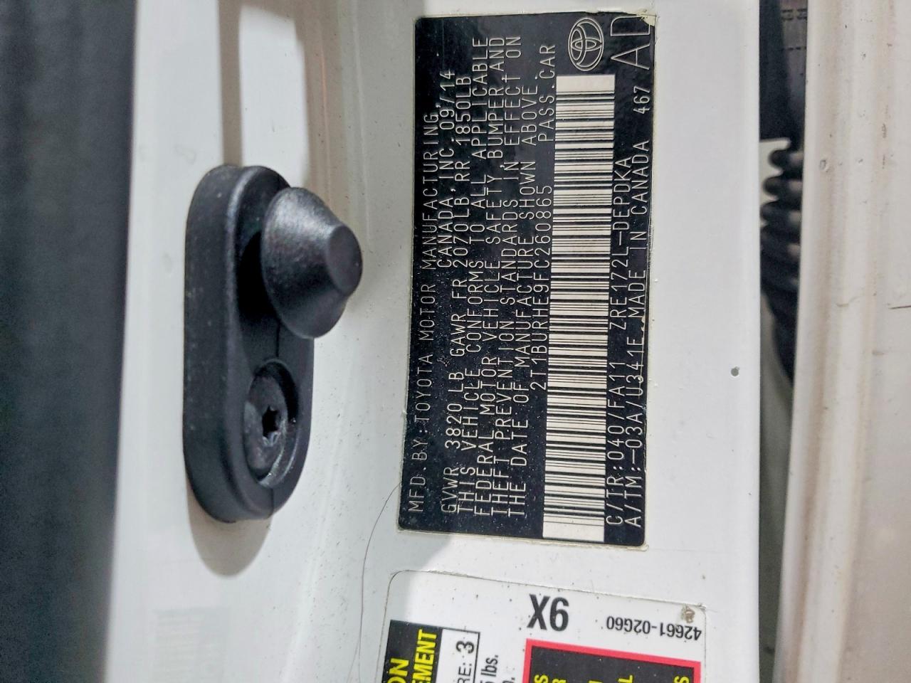 2015 TOYOTA COROLLA L photo 13