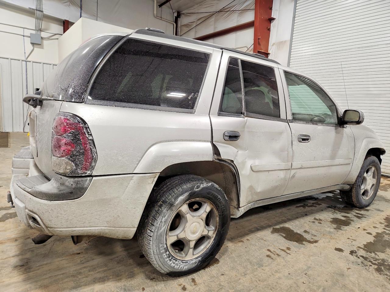 2008 CHEVROLET TRAILBLAZER LS photo 3