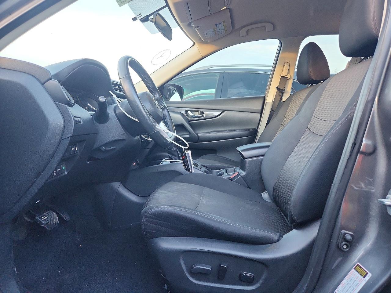2018 NISSAN ROGUE S photo 13