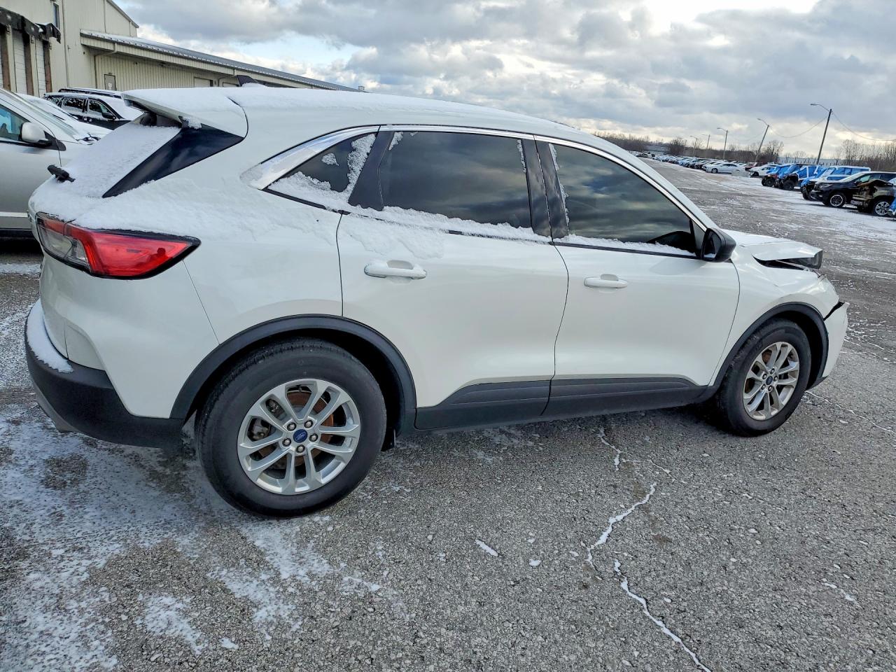2022 FORD ESCAPE SE photo 8