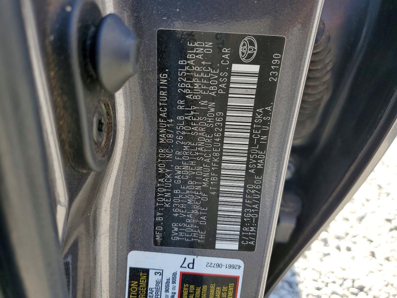 2014 TOYOTA CAMRY L photo 23
