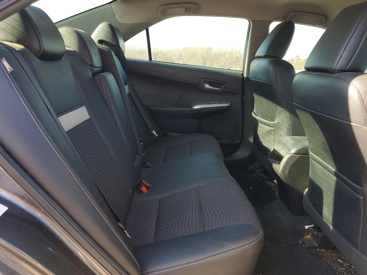 2014 TOYOTA CAMRY L photo 19