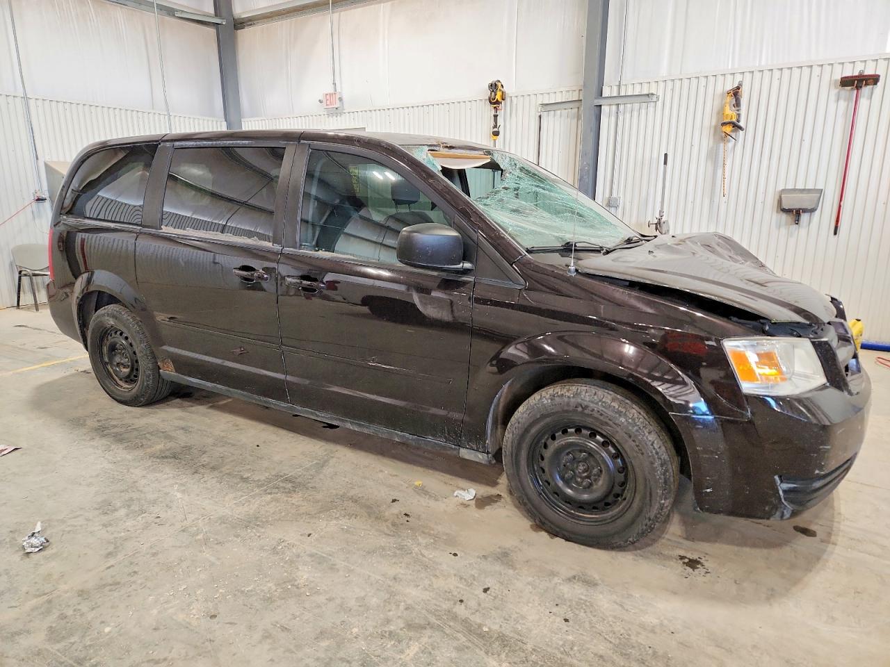2010 DODGE GRAND CARAVAN SE photo 4