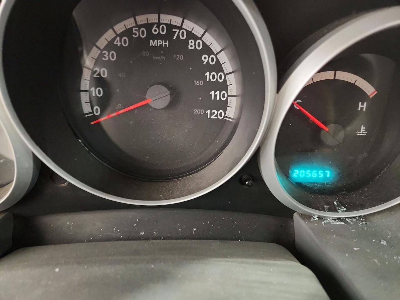 2010 DODGE GRAND CARAVAN SE photo 9