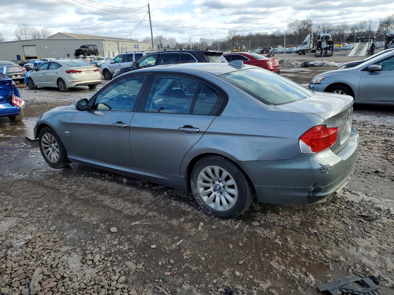 2009 BMW 328 XI SULEV photo 2