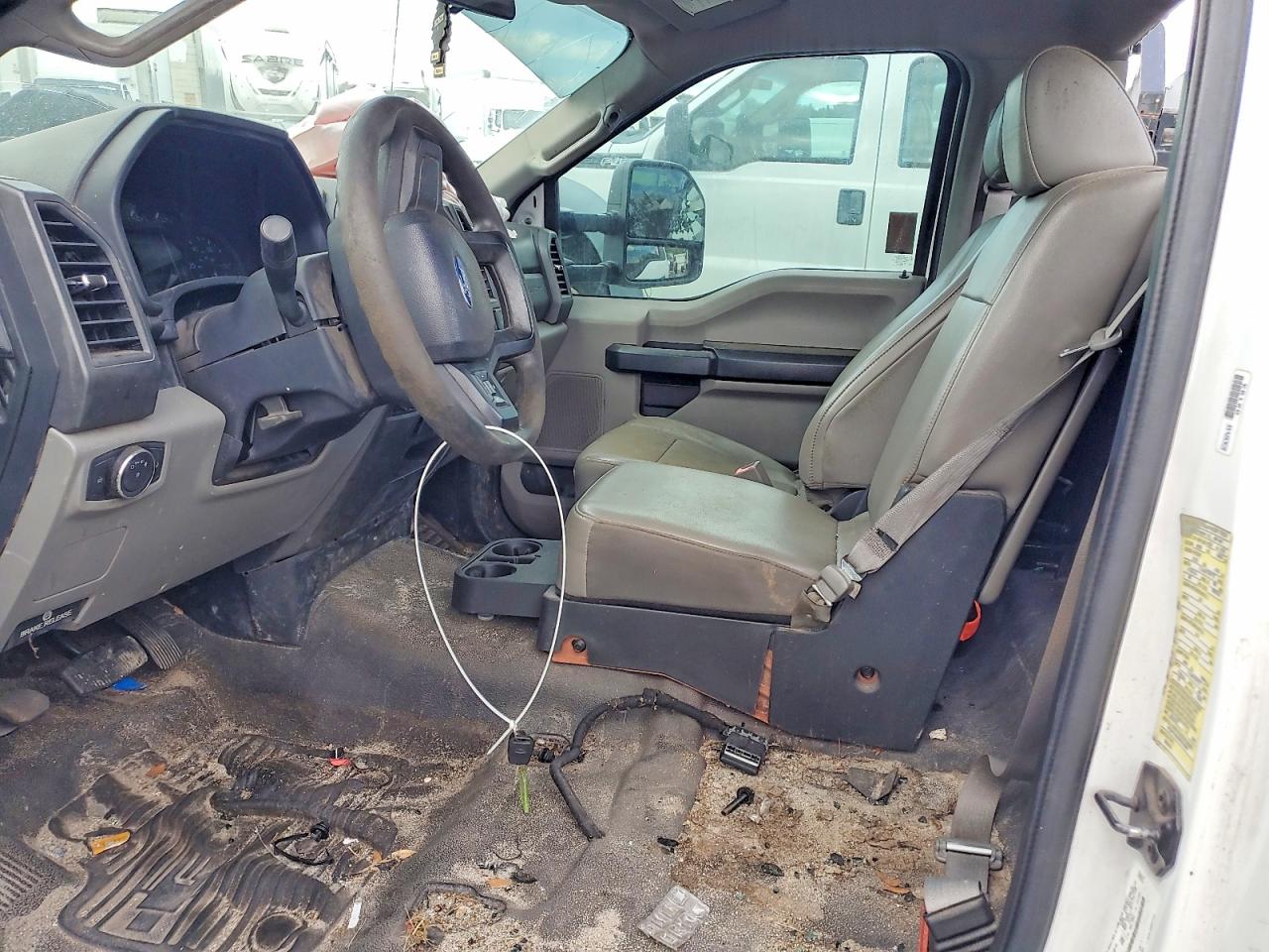 2019 FORD F350 SUPER DUTY TRUCK CAB AND CHASSIS photo 7