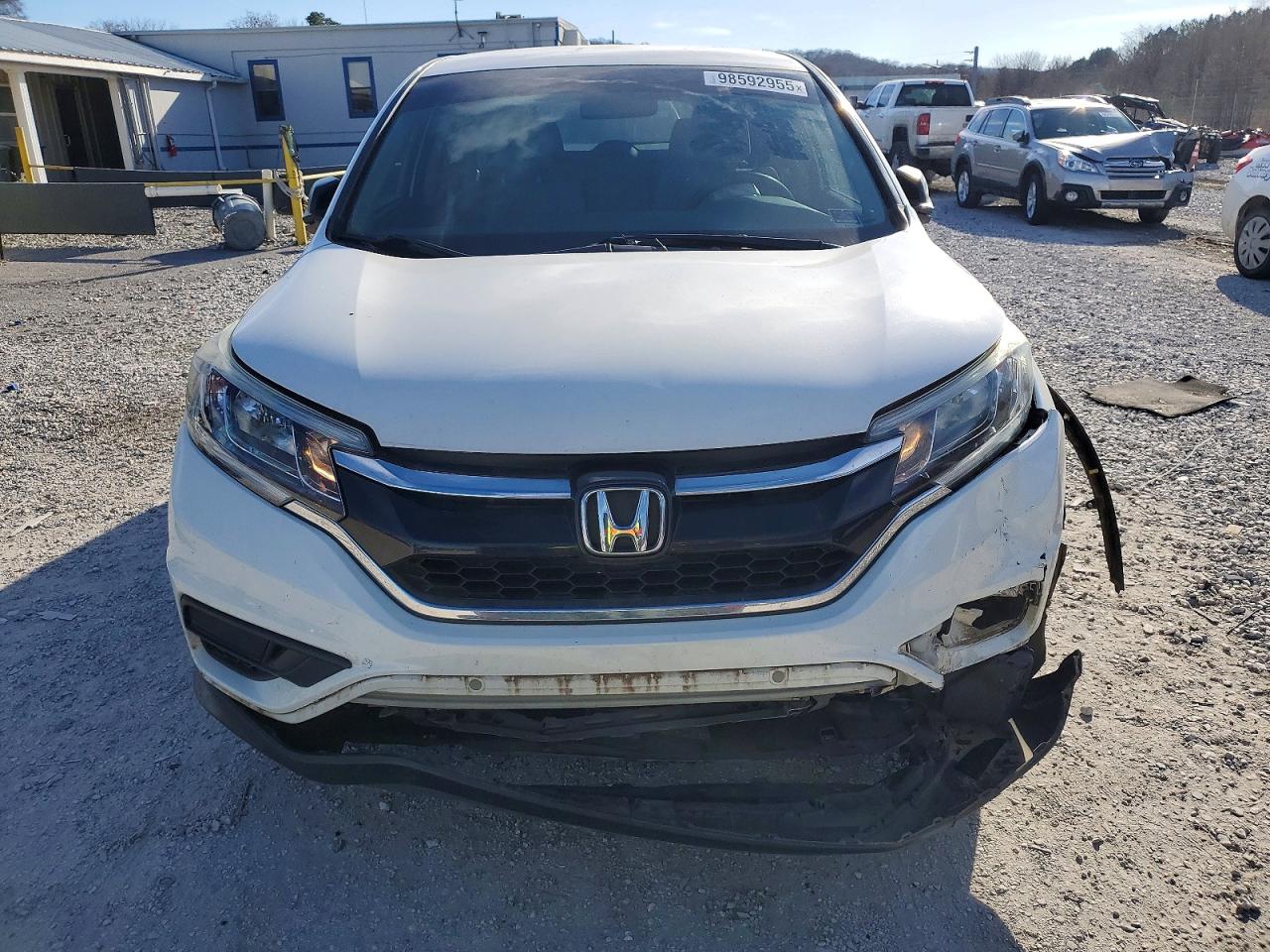 2016 HONDA CR-V LX photo 5
