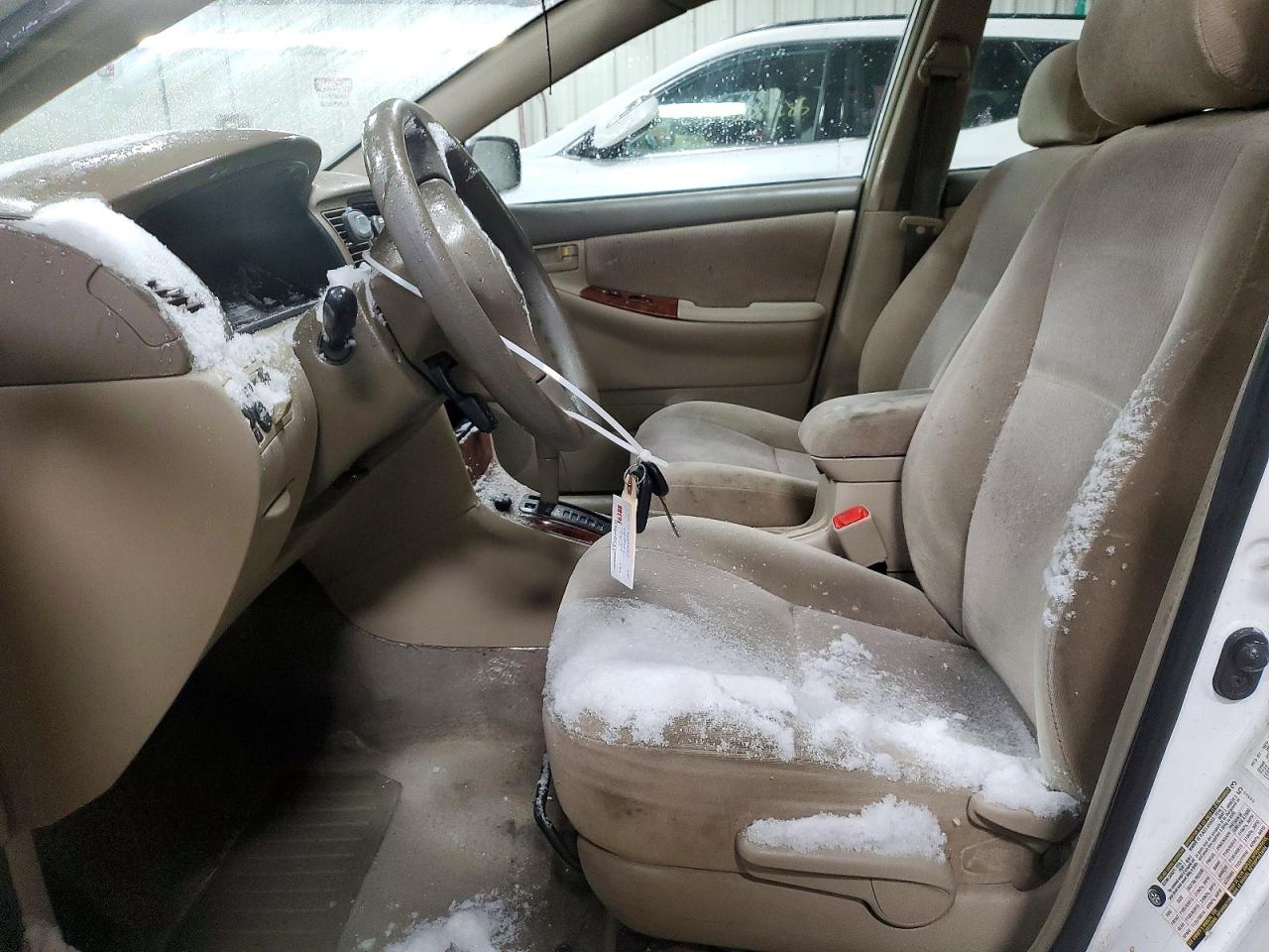 2006 TOYOTA COROLLA CE photo 7