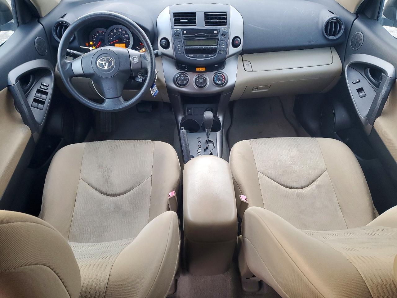 2010 TOYOTA RAV4 photo 8