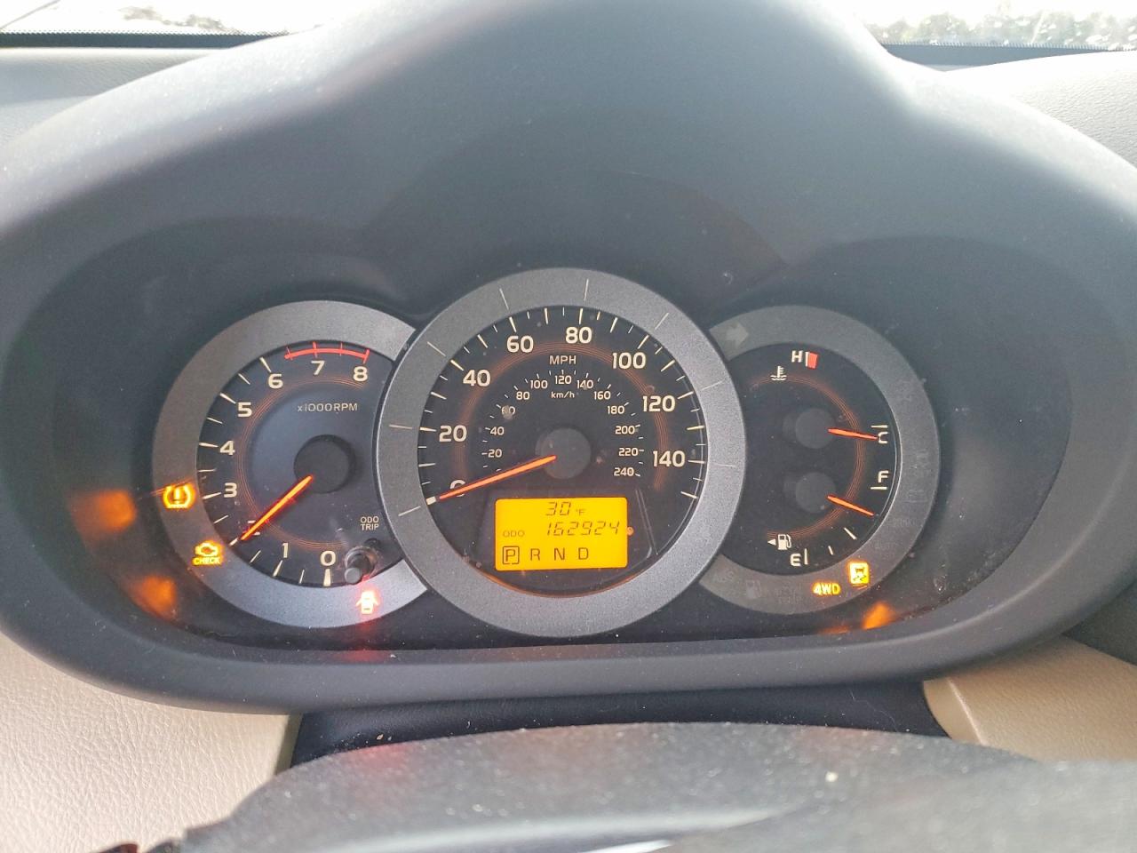 2010 TOYOTA RAV4 photo 9