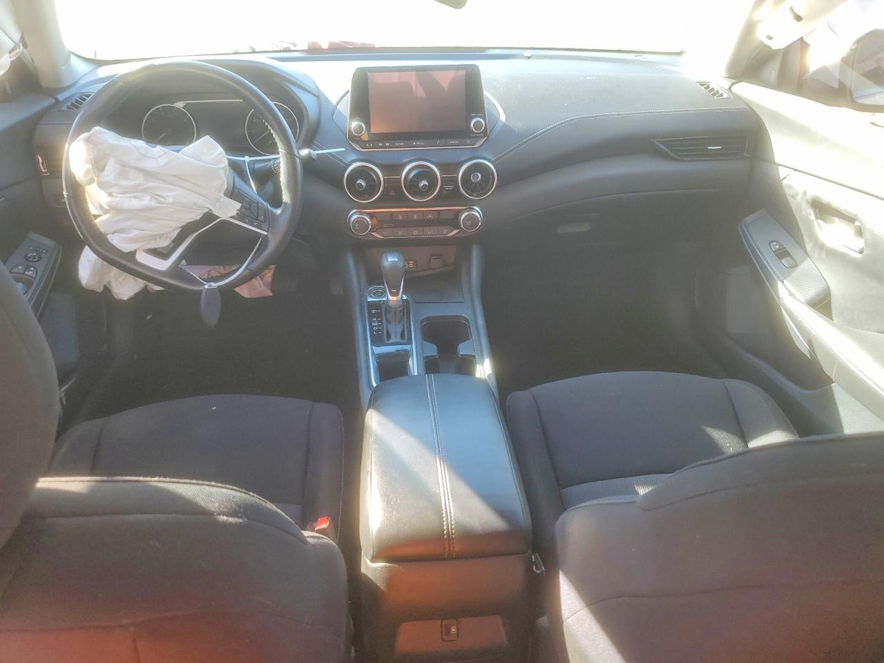 2022 NISSAN SENTRA SV photo 8