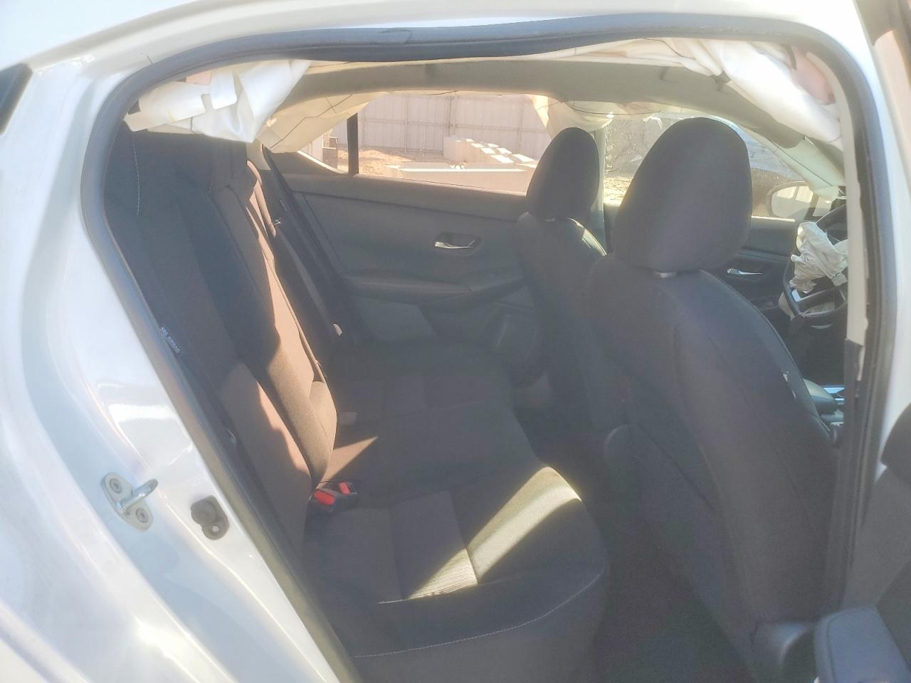 2022 NISSAN SENTRA SV photo 10