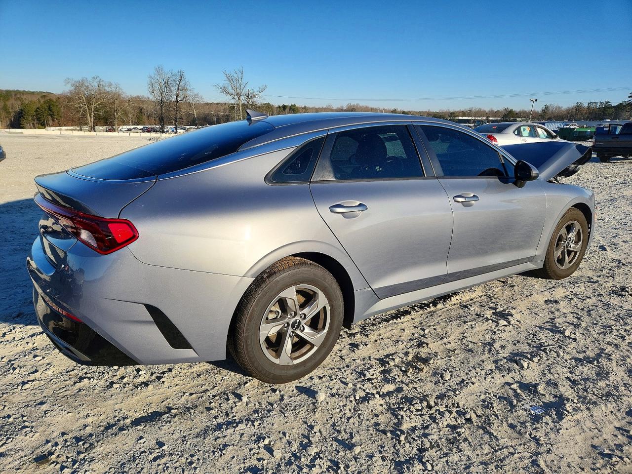 2023 KIA K5 LXS photo 3