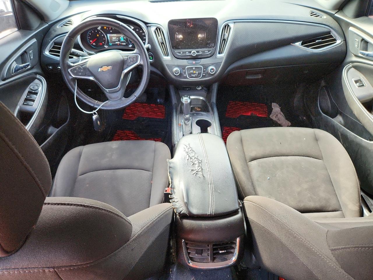 2018 CHEVROLET MALIBU LT photo 8