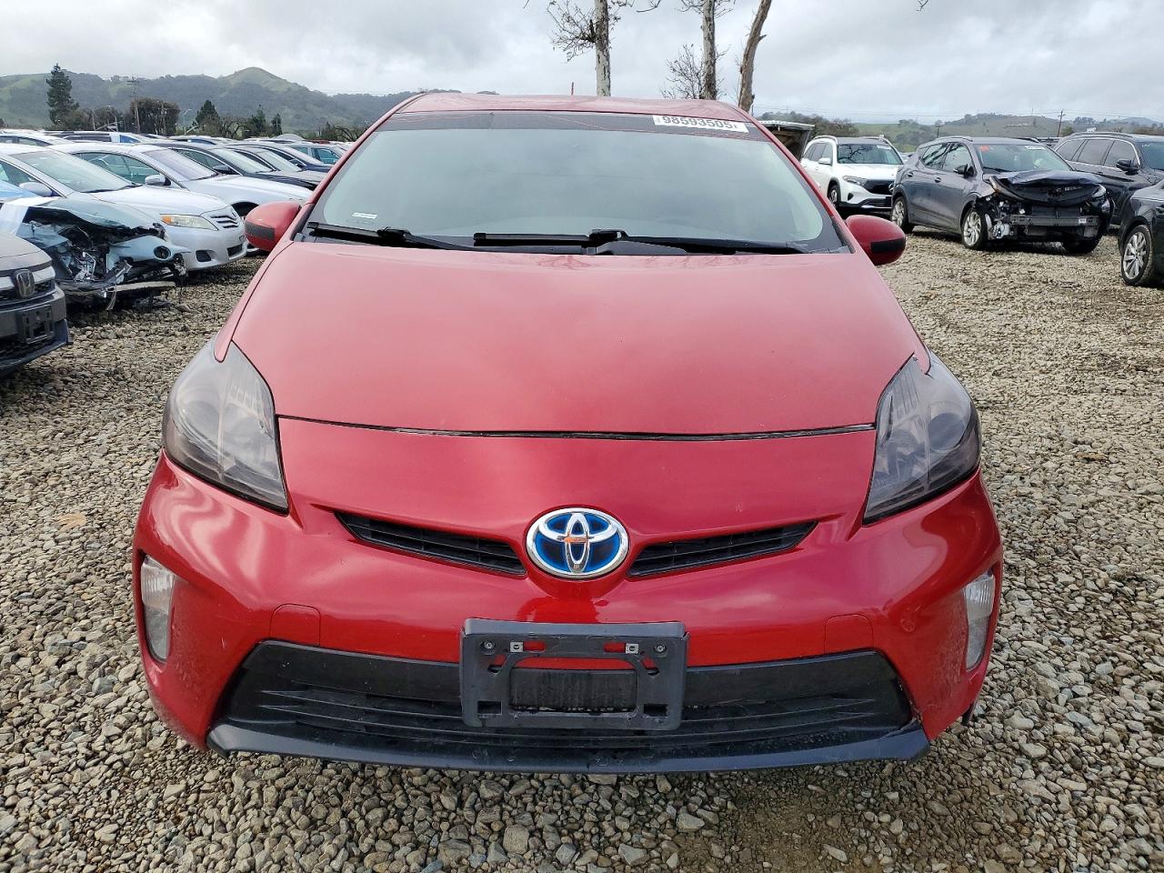 2013 TOYOTA PRIUS photo 5