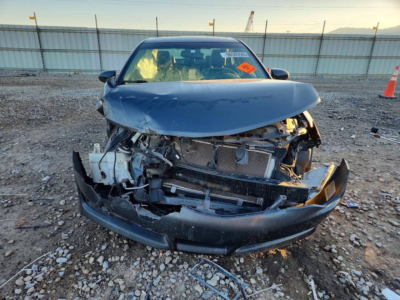 2012 TOYOTA CAMRY SE photo 5