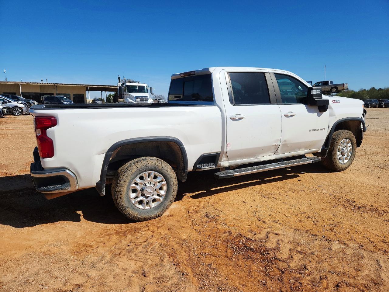 2020 CHEVROLET SILVERADO K2500 HEAVY DUTY LT photo 3