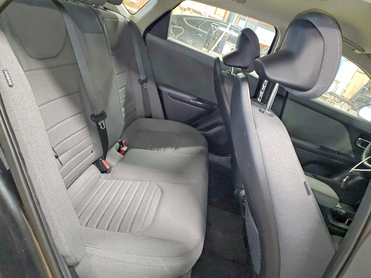 2025 KIA K4 EX photo 28