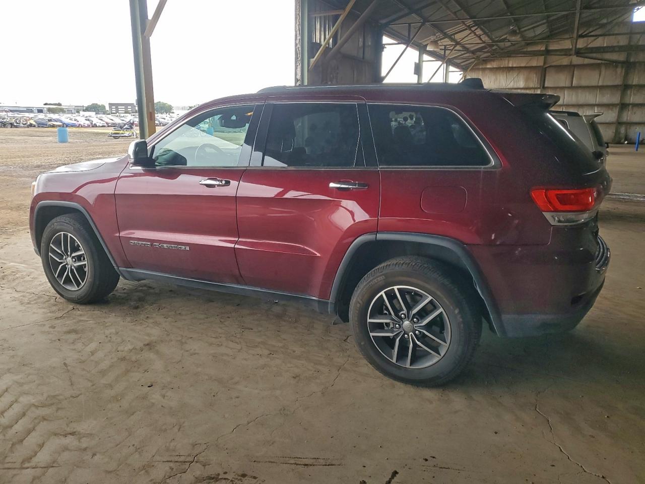 2018 JEEP GRAND CHEROKEE LIMITED photo 2