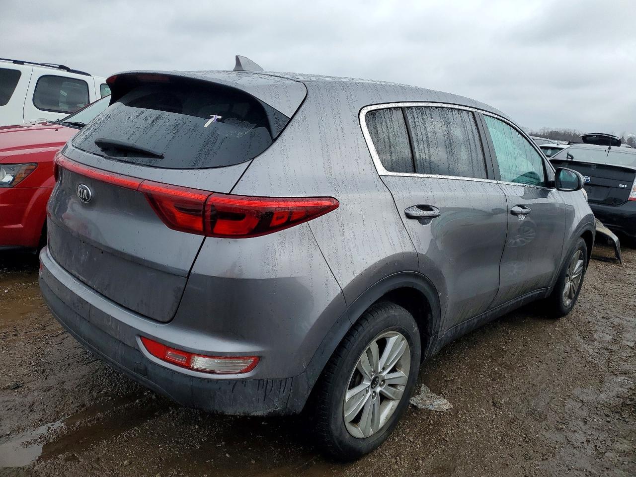 2017 KIA SPORTAGE LX photo 3