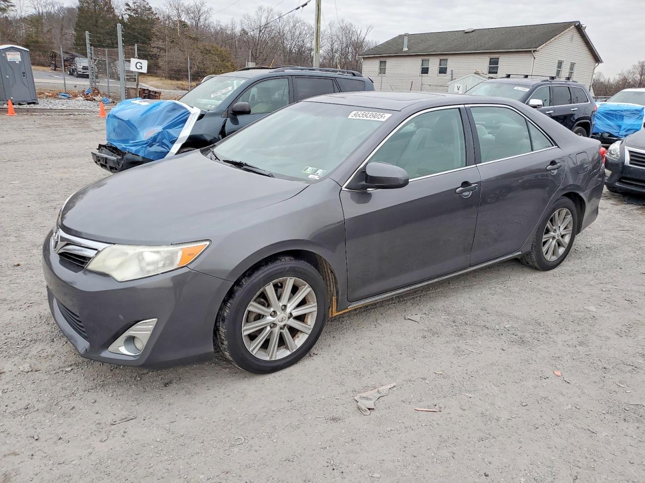 2012 TOYOTA CAMRY