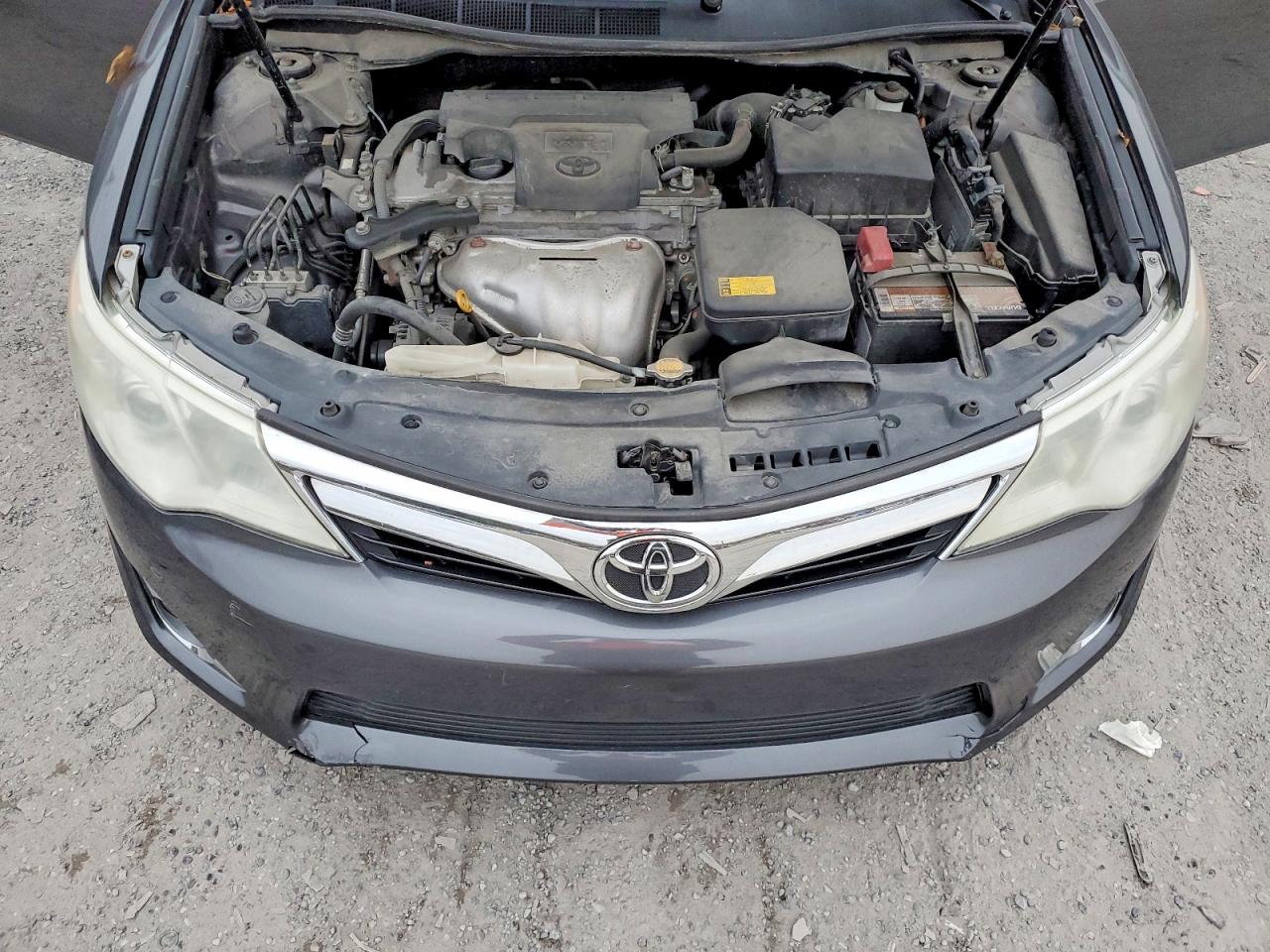 2012 TOYOTA CAMRY BASE photo 11