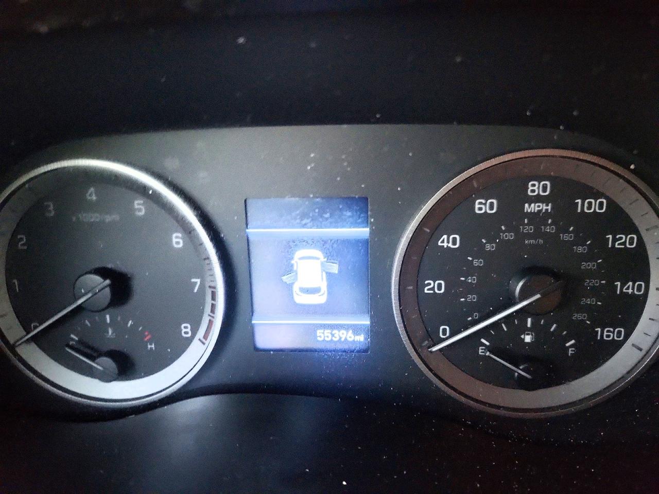 2021 HYUNDAI TUCSON SE photo 9