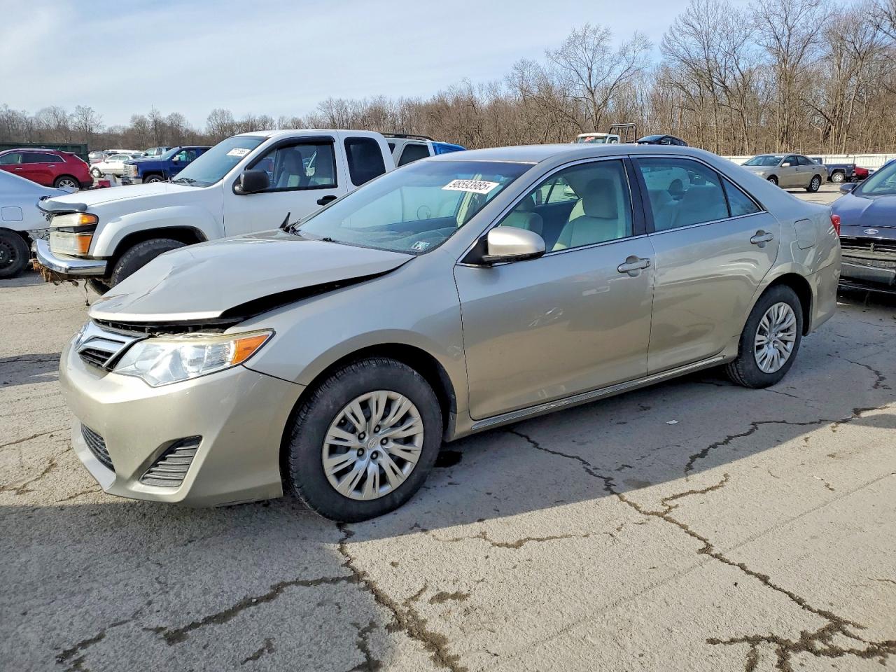 2014 TOYOTA CAMRY