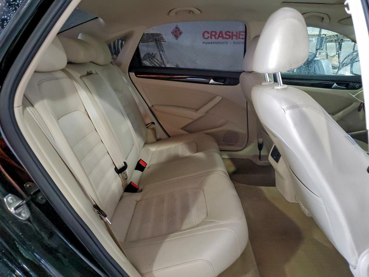 2014 VOLKSWAGEN PASSAT SEL photo 10