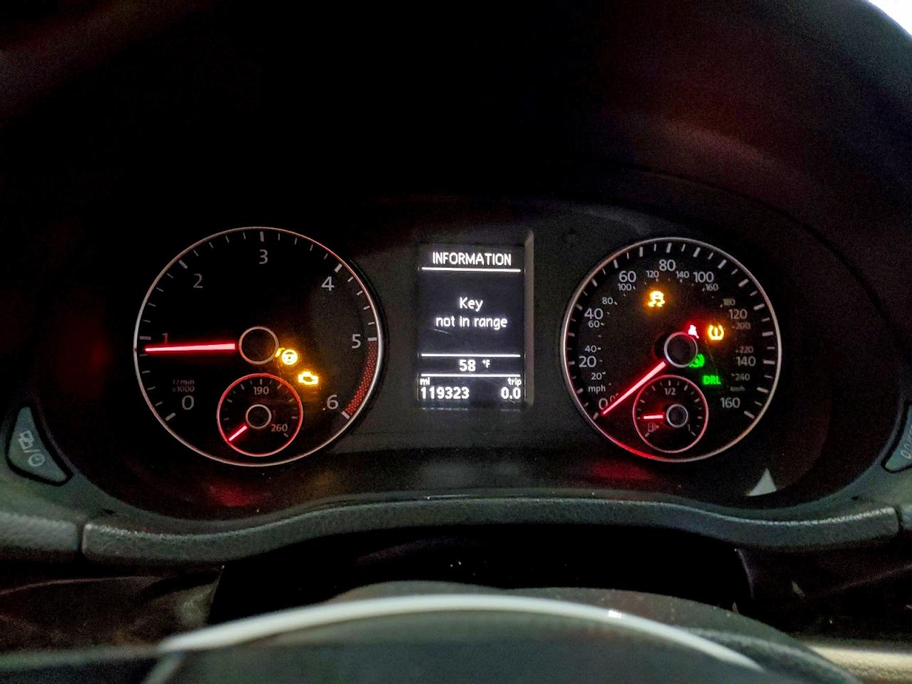 2014 VOLKSWAGEN PASSAT SEL photo 9