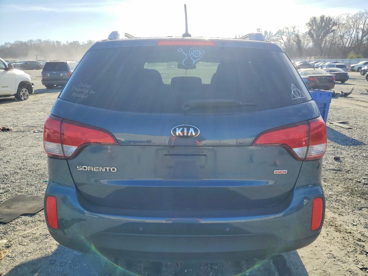 2015 KIA SORENTO LX photo 6