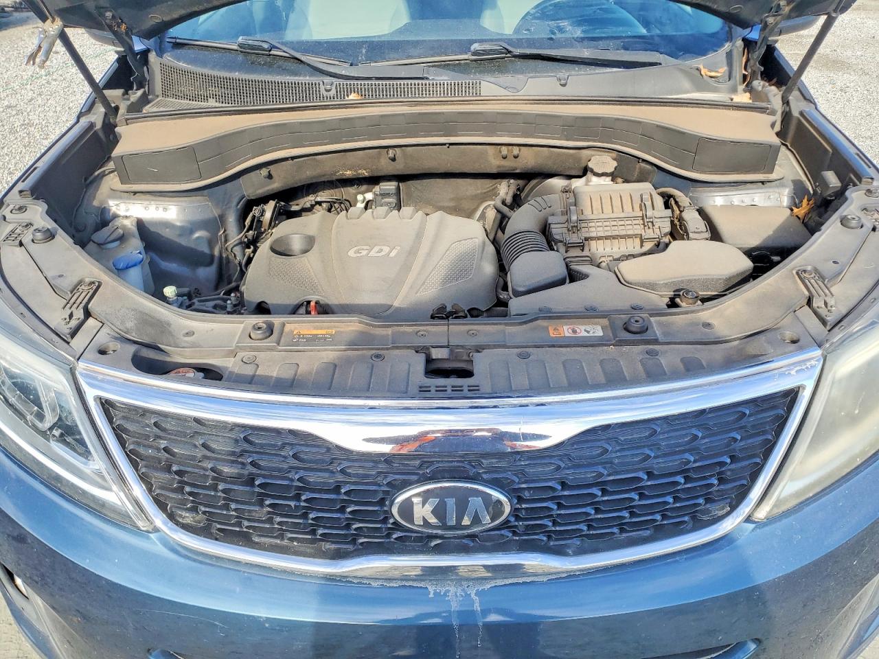 2015 KIA SORENTO LX photo 11