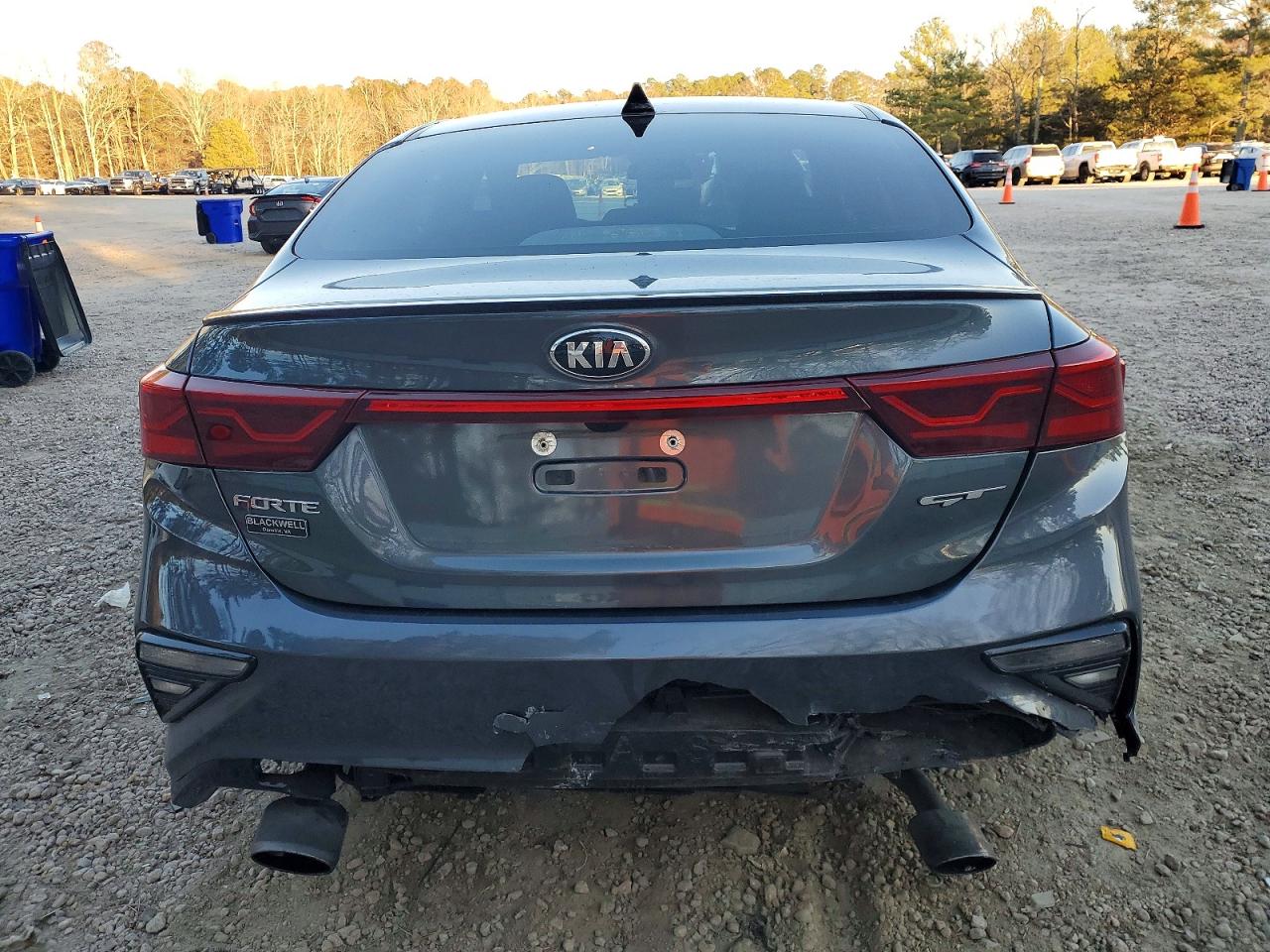 2021 KIA FORTE GT photo 11