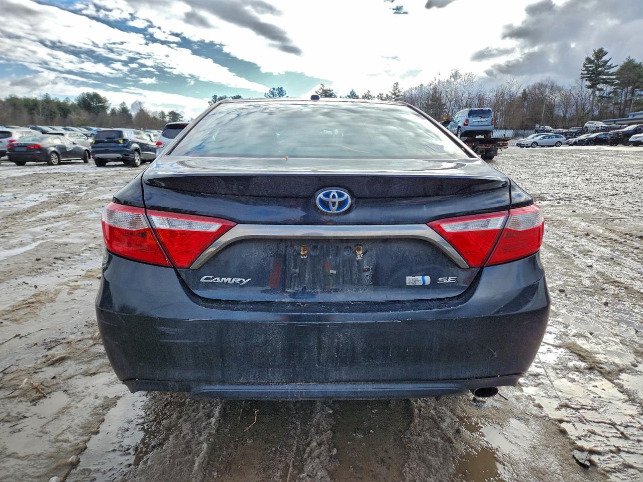 2015 TOYOTA CAMRY HYBRID photo 6