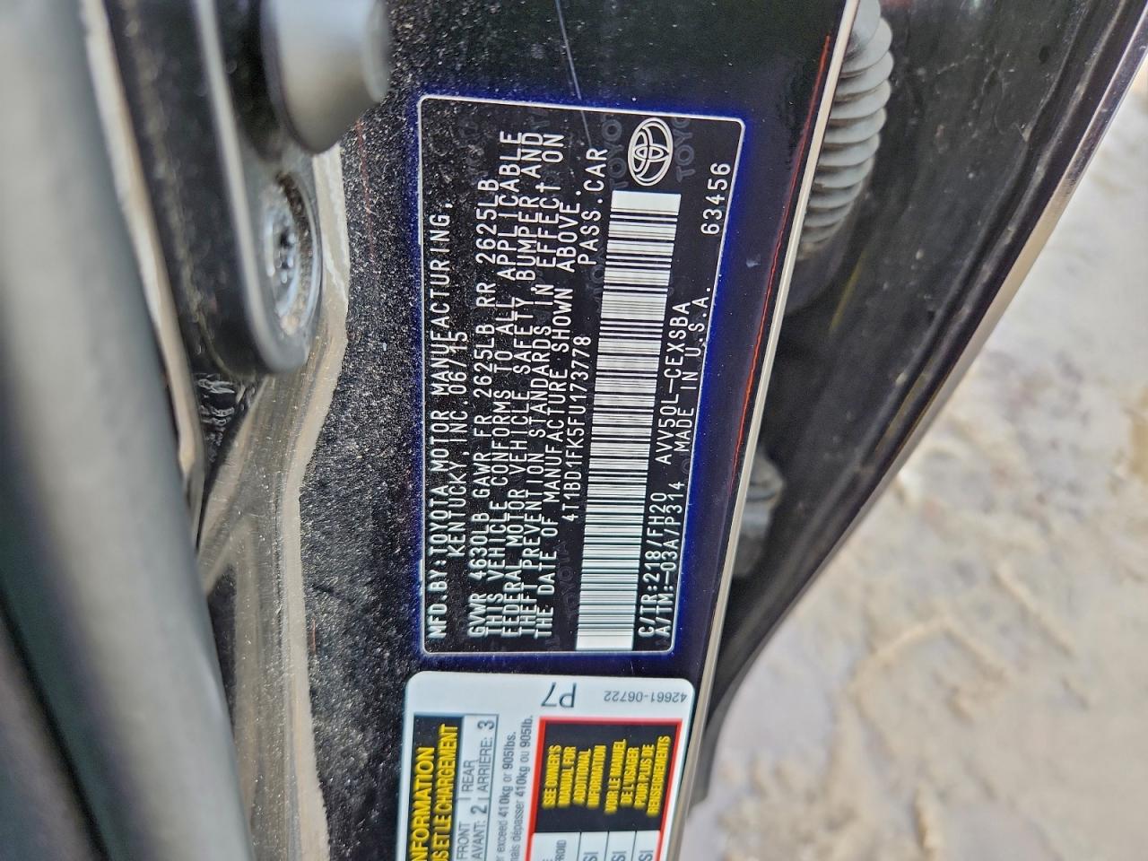 2015 TOYOTA CAMRY HYBRID photo 12