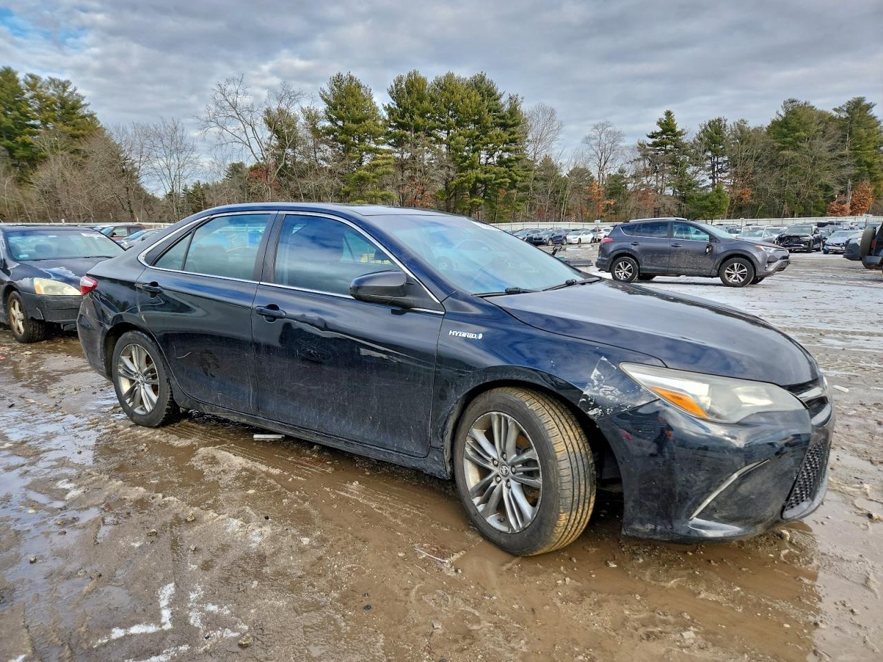 2015 TOYOTA CAMRY HYBRID photo 4